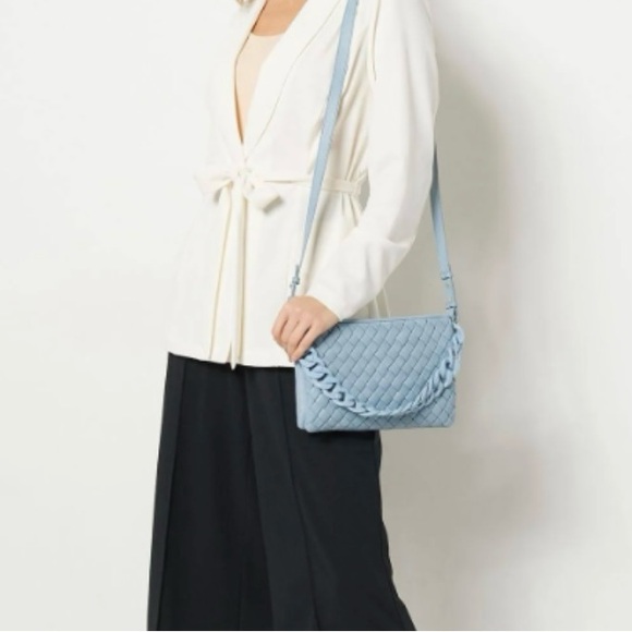 Vince Camuto NEW Adyna Leather Crossbody Purse with Chain Cerulean Blue - Picture 5 of 15